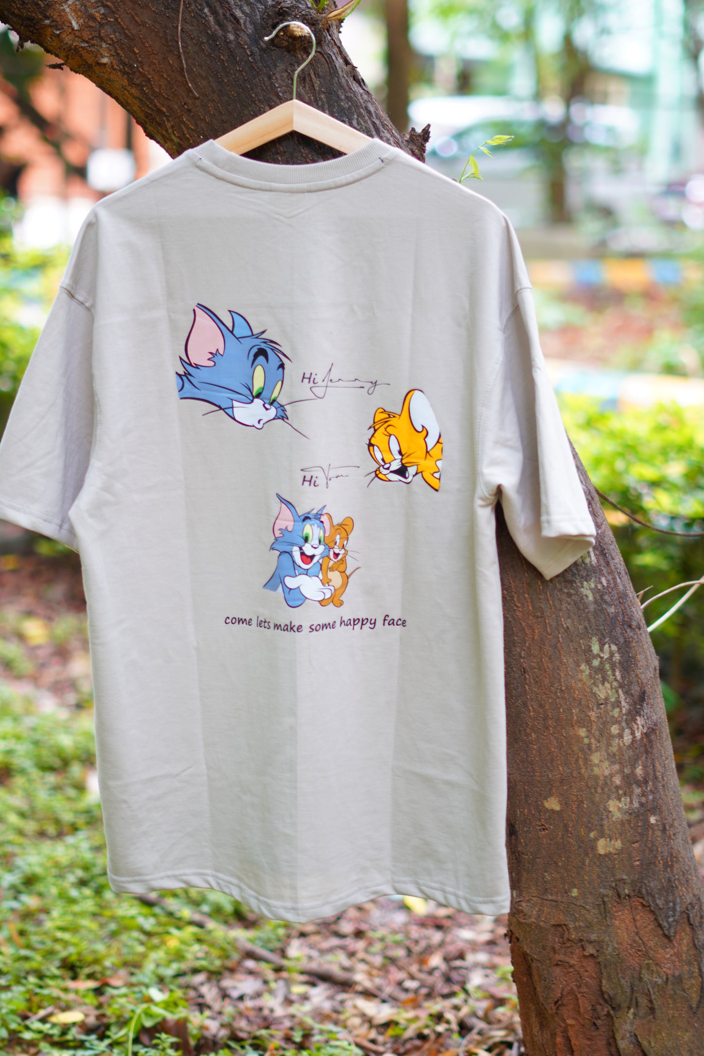Tom and Jerry graphic print gery ash color men's oversize T-shirt